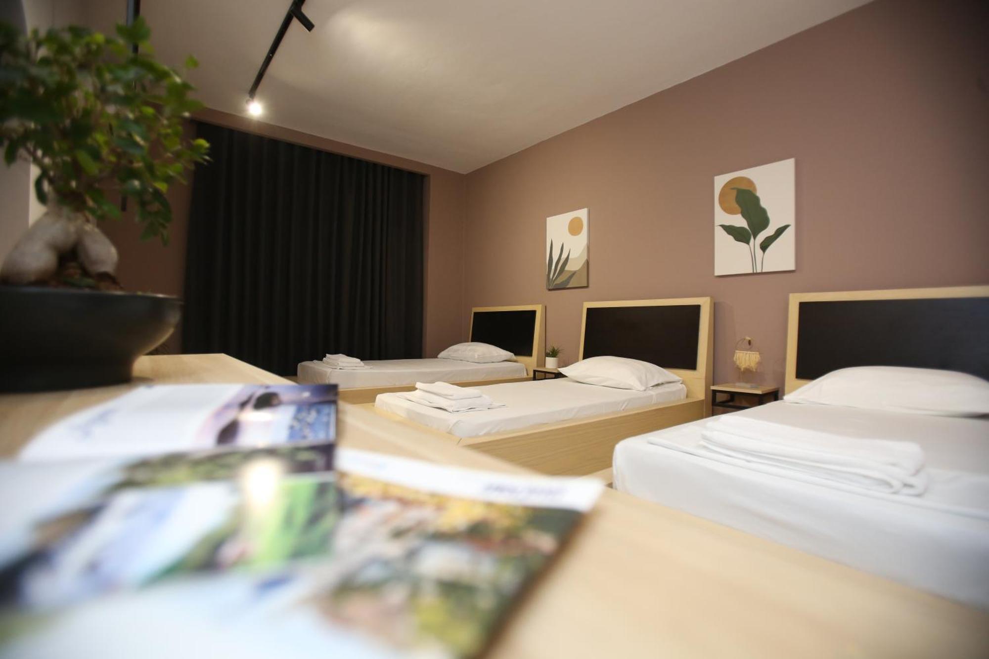 Tekb Rooms & Apartments Vlorë Exteriör bild