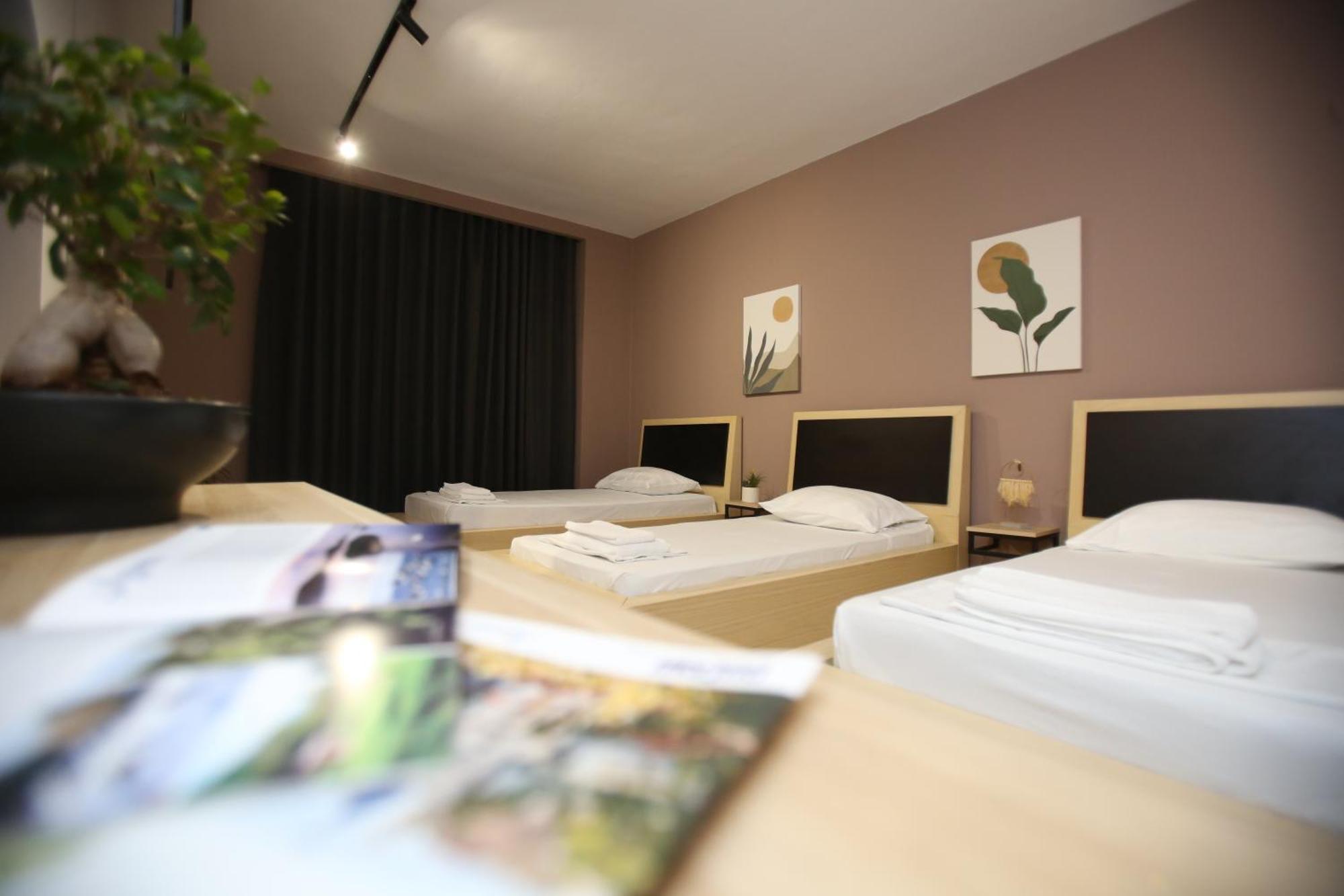 Tekb Rooms & Apartments Vlorë Exteriör bild